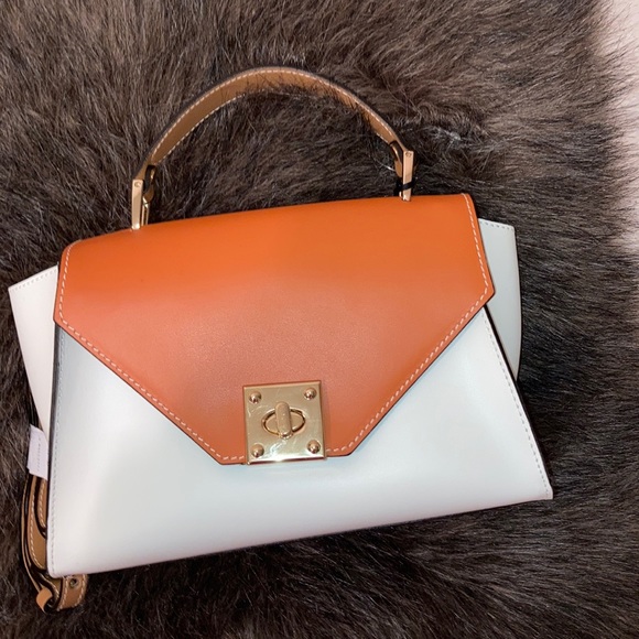 a bellucci crossbody